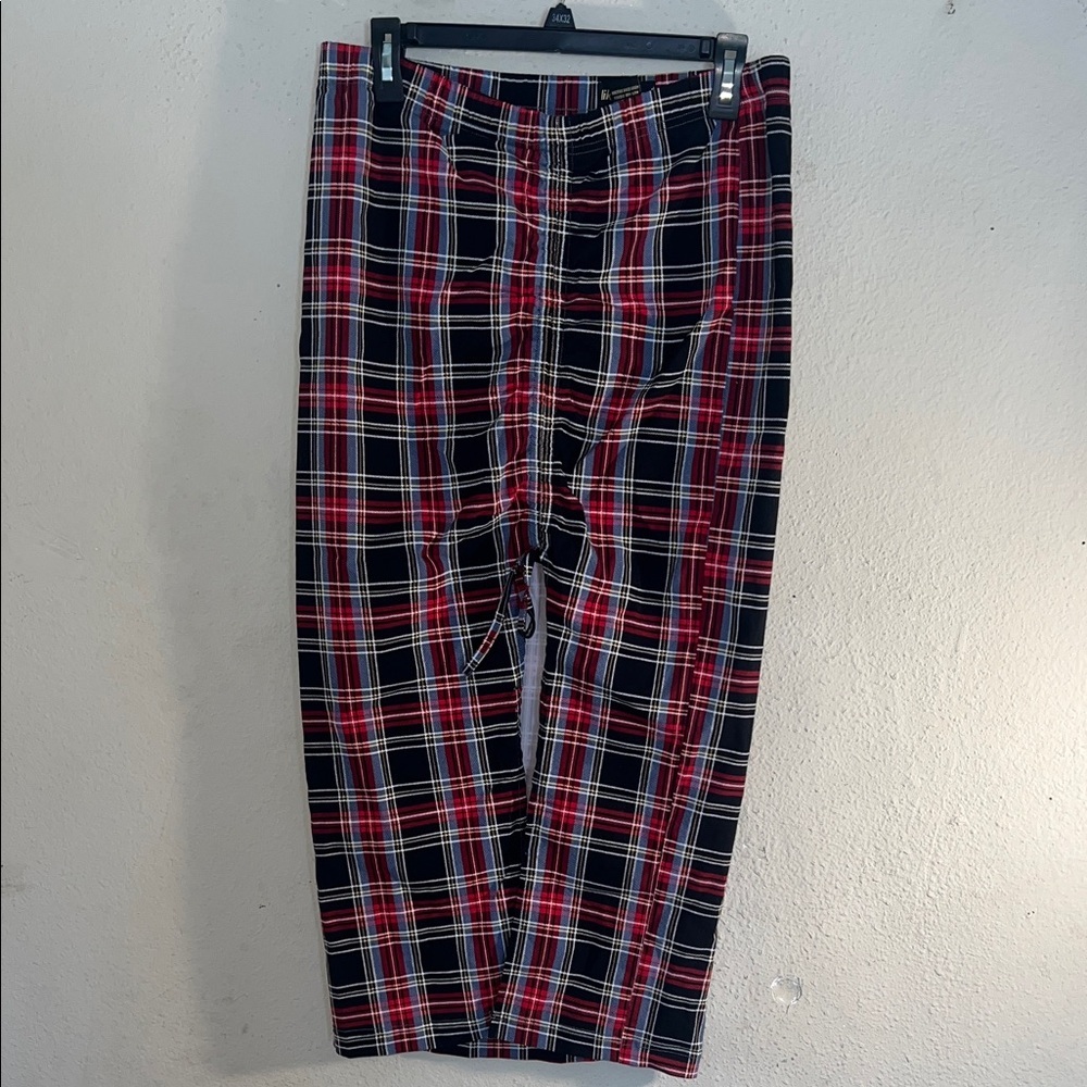Like an Angel Women's Plaid Pencil Skirt in Red and Black